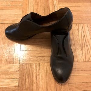 ADRIENNE VITTADINI leather shoes